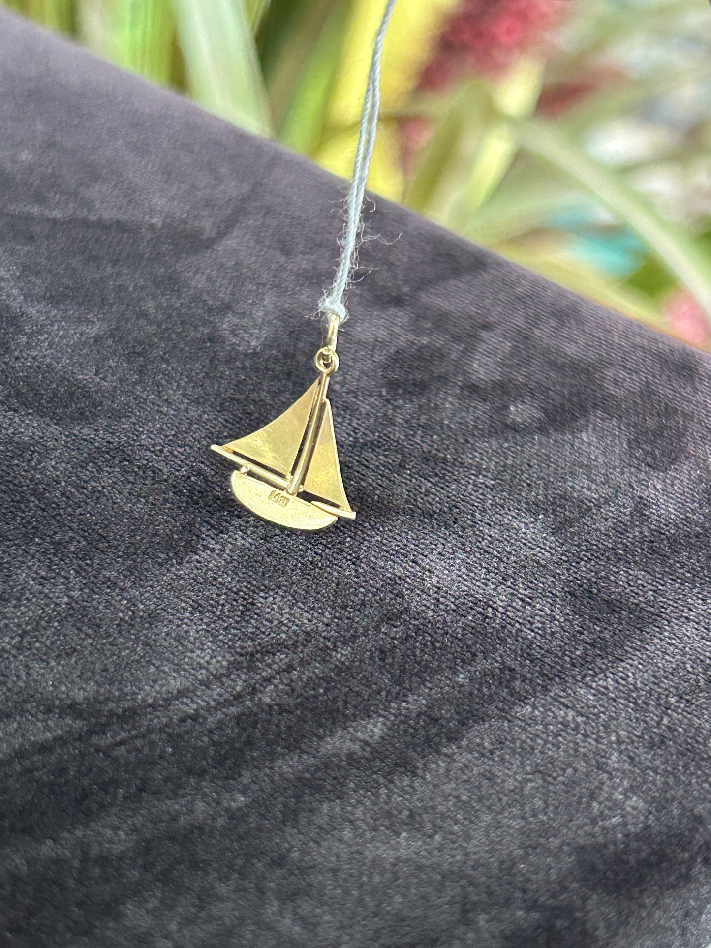 Sailboat Yellow Gold and Enamel Charm