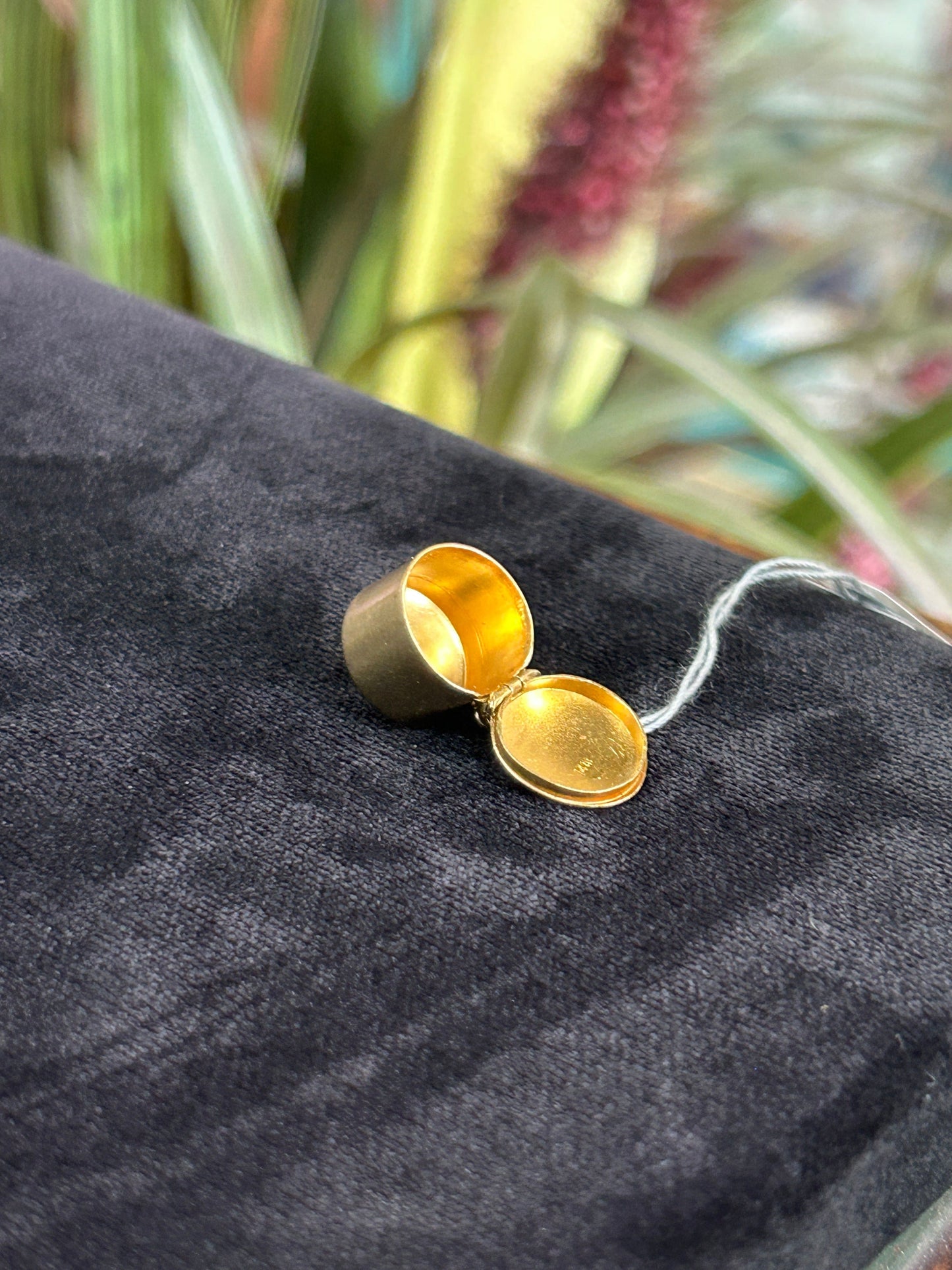 Yellow Gold Canister Charm Open and Closeable