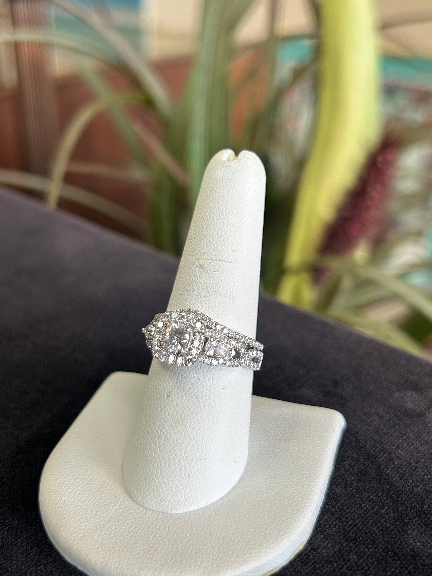 Round Cut Brilliant Cut Center Stone with Cluster Halo Diamond Engagement Ring