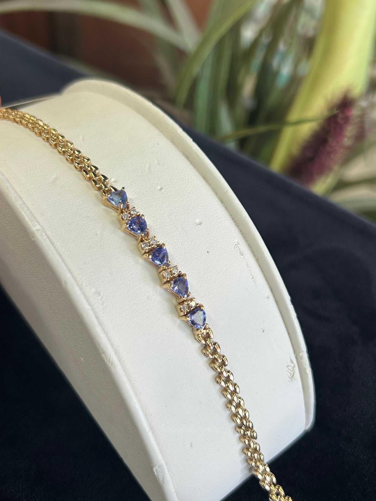 Tanzanite and Diamond Gemstone Bracelet