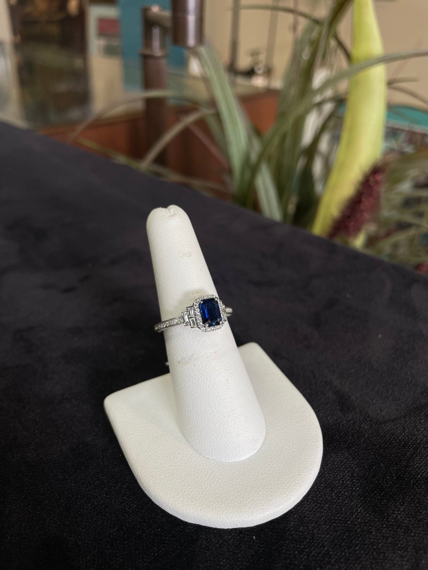 Neil Lane Sapphire Diamond Engagement Ring 1.45CTW Sapphire
