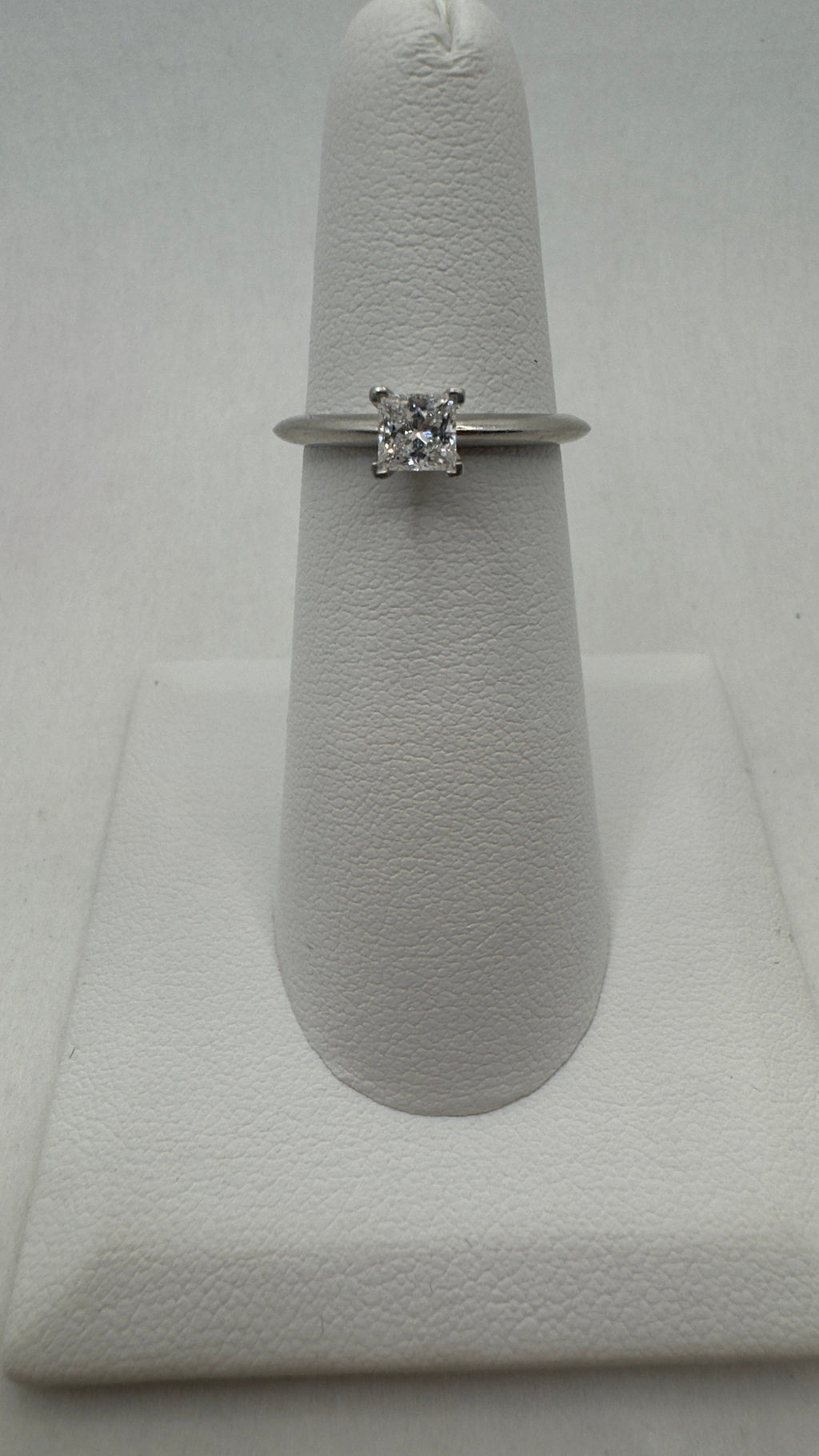 
Tiffany & Co Platinum Princess Cut Natural Diamond Engagement Ring