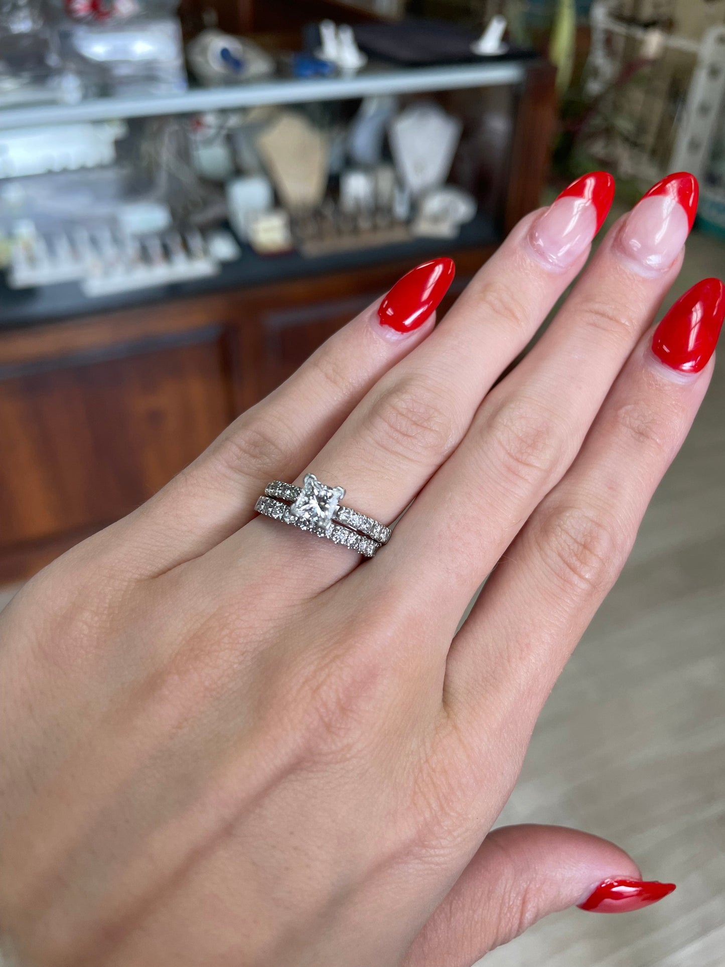 Leo princess cut diamond ring Clearance
