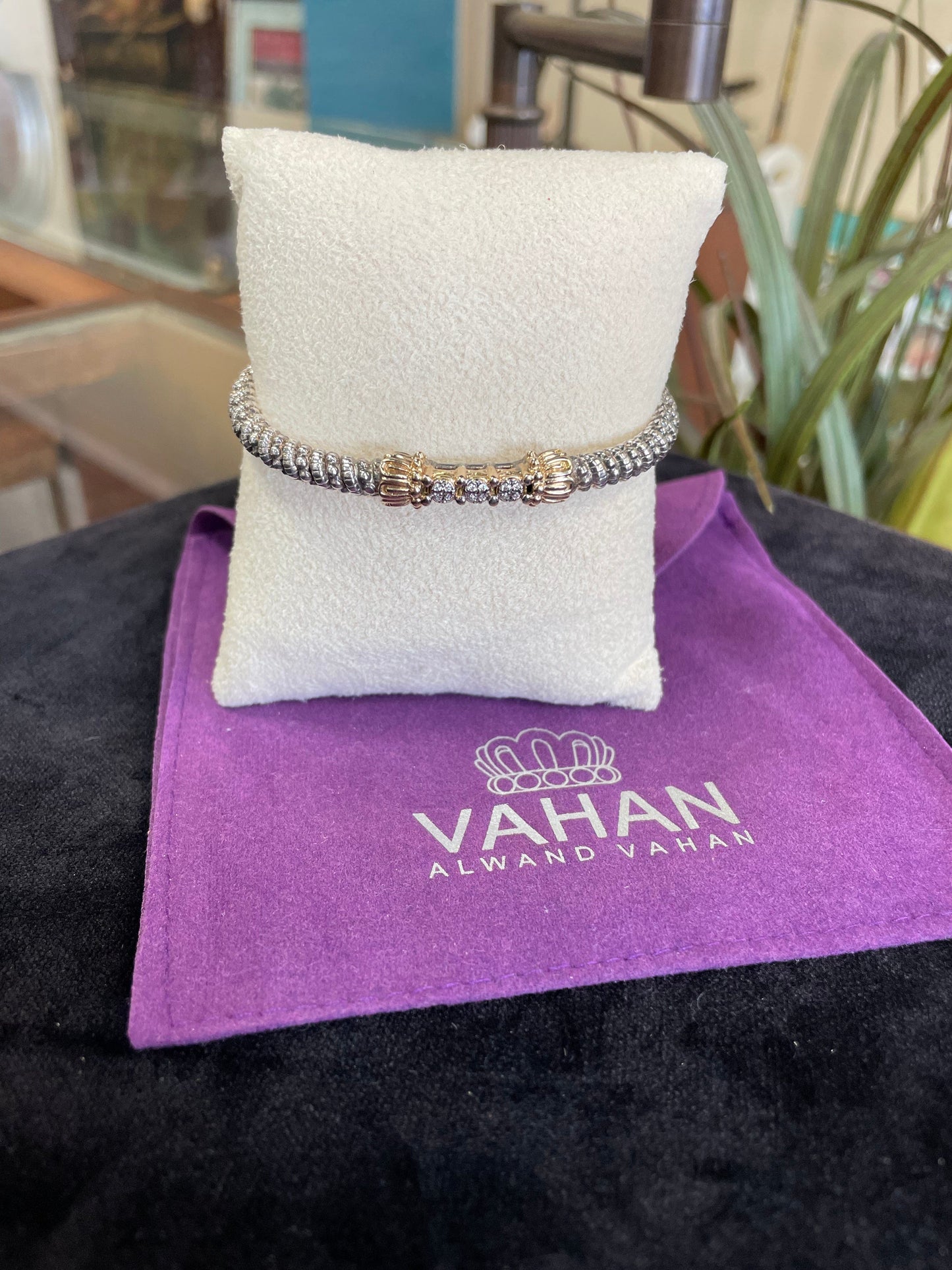 Alwand Vahan Diamond Bar Bangle Bracelet