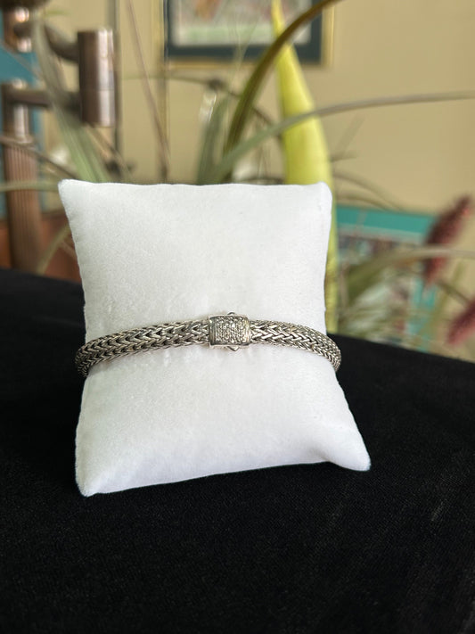 John Hardy Classic Chain Bracelet with Pave Diamonds