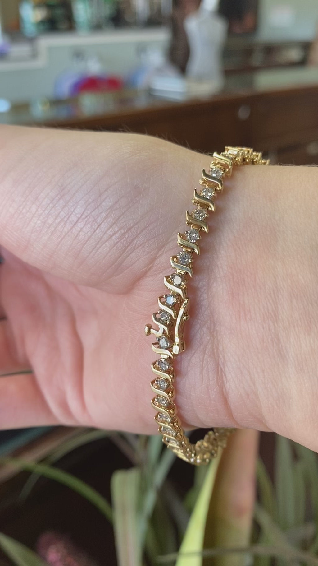 Classic 2 Carat Yellow Gold Diamond Tennis Bracelet